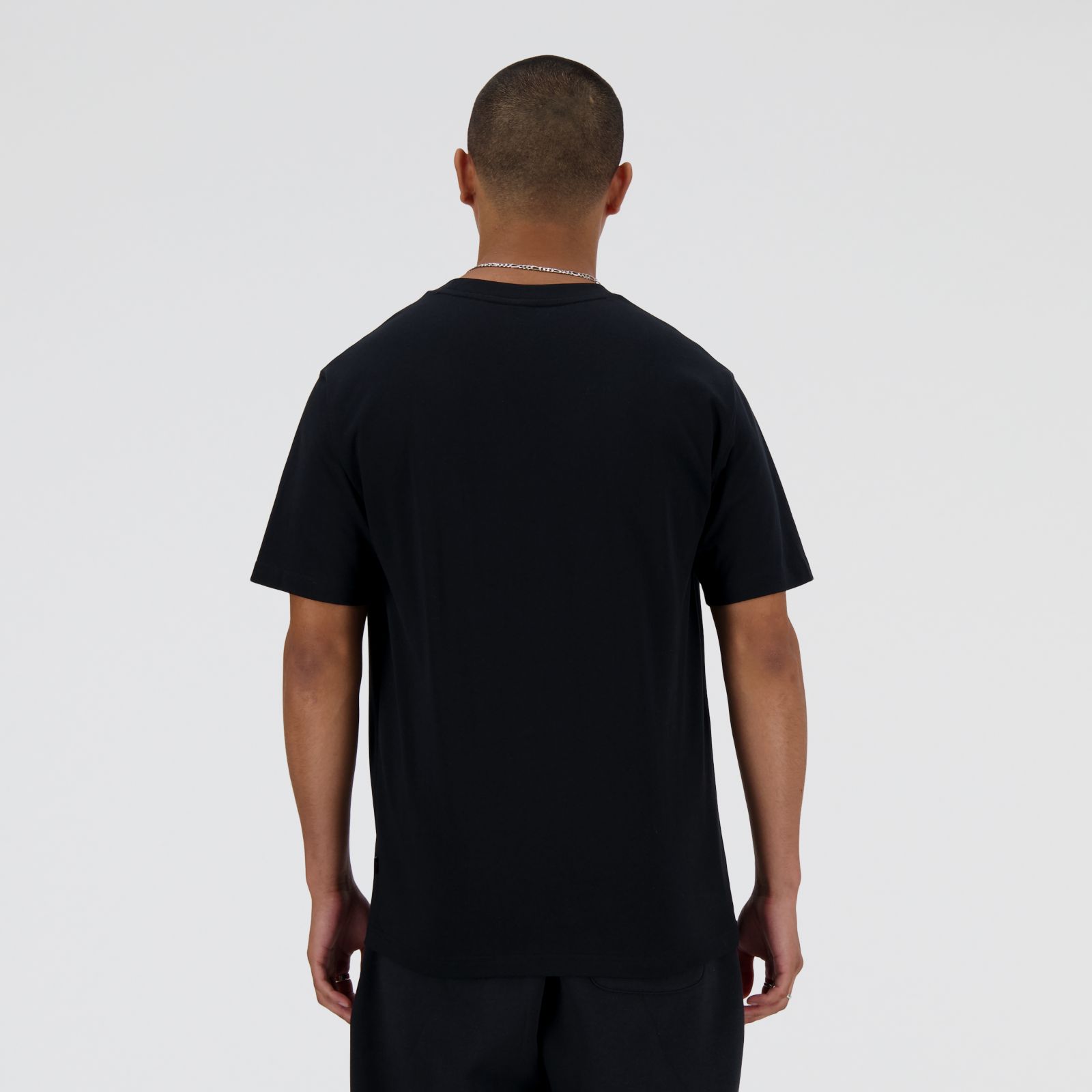 Ngawang usa talle M y mide 187cm |Pecho 100.3cm| Cintura 83.8cm |Cadera 101.6cm