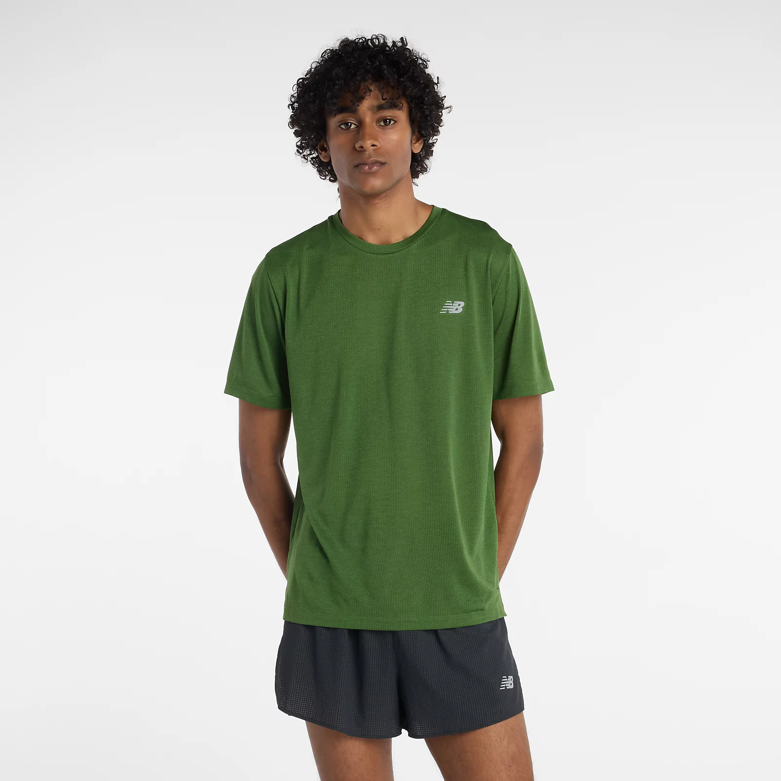 New Balance Remera Athletics T-Shirt MT41253, Dark Alpine Green, swatch