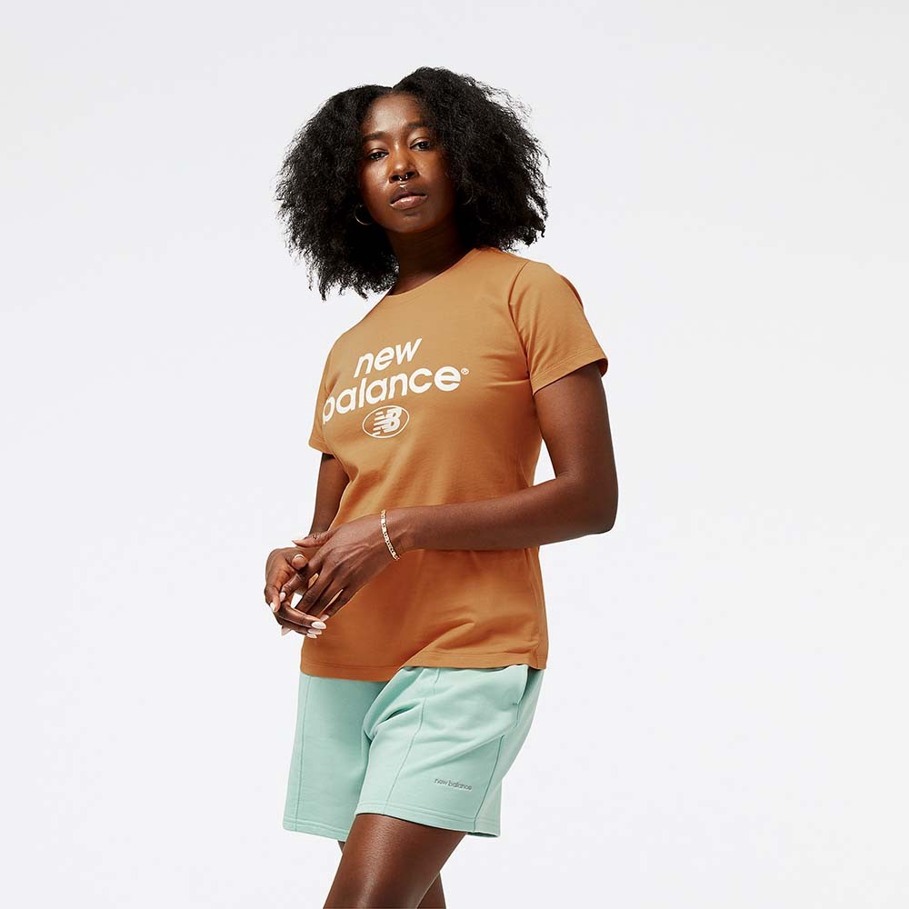 Remera Essentials Reimagined Archive WTA31507
