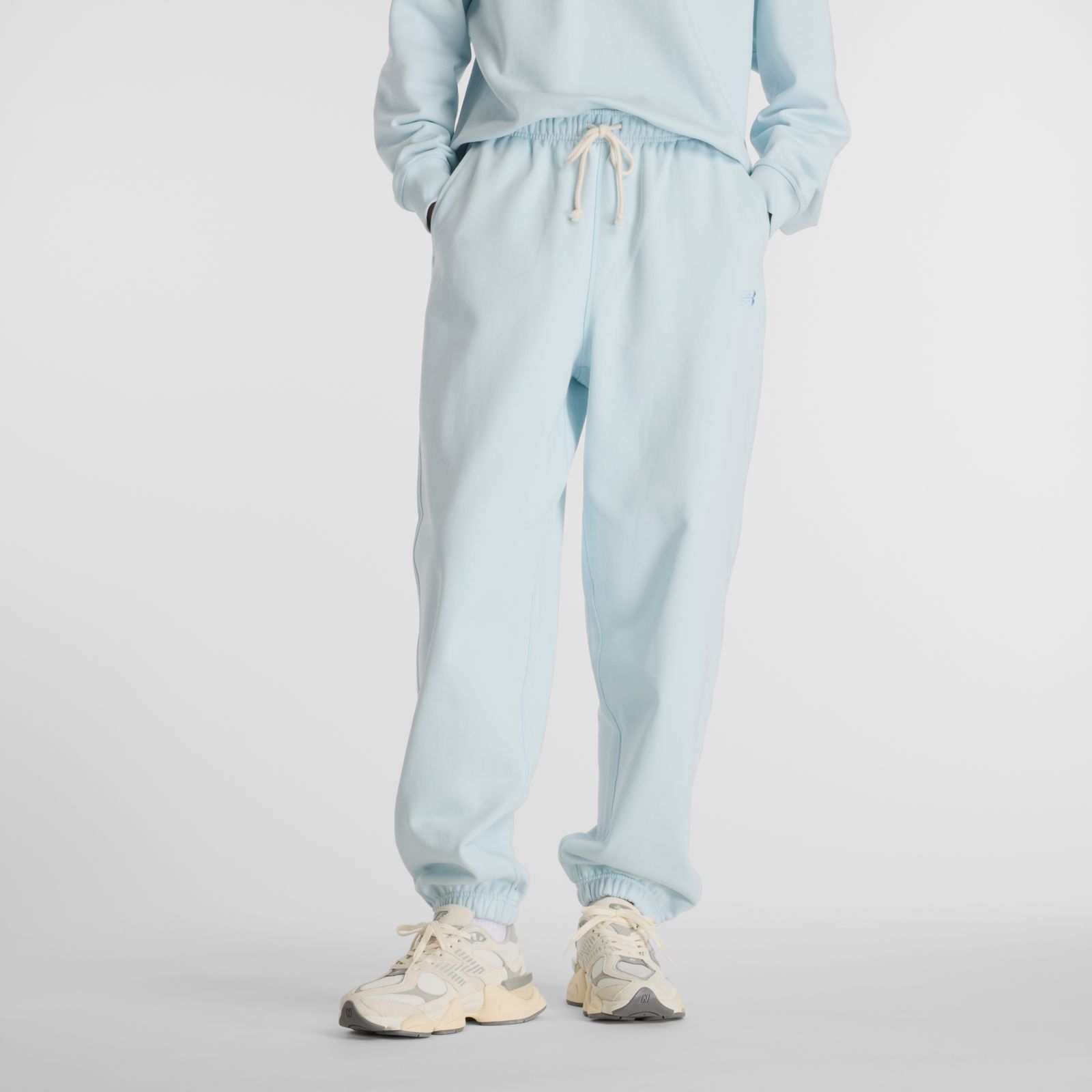 New Balance Pantal&oacute;n Athletics French Terry Jogger WP41513, Frosted glass, swatch