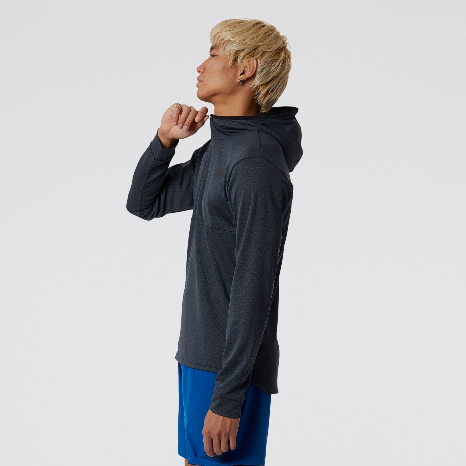 New Balance MT21089BK Tenacity Hooded Quar, Black, large