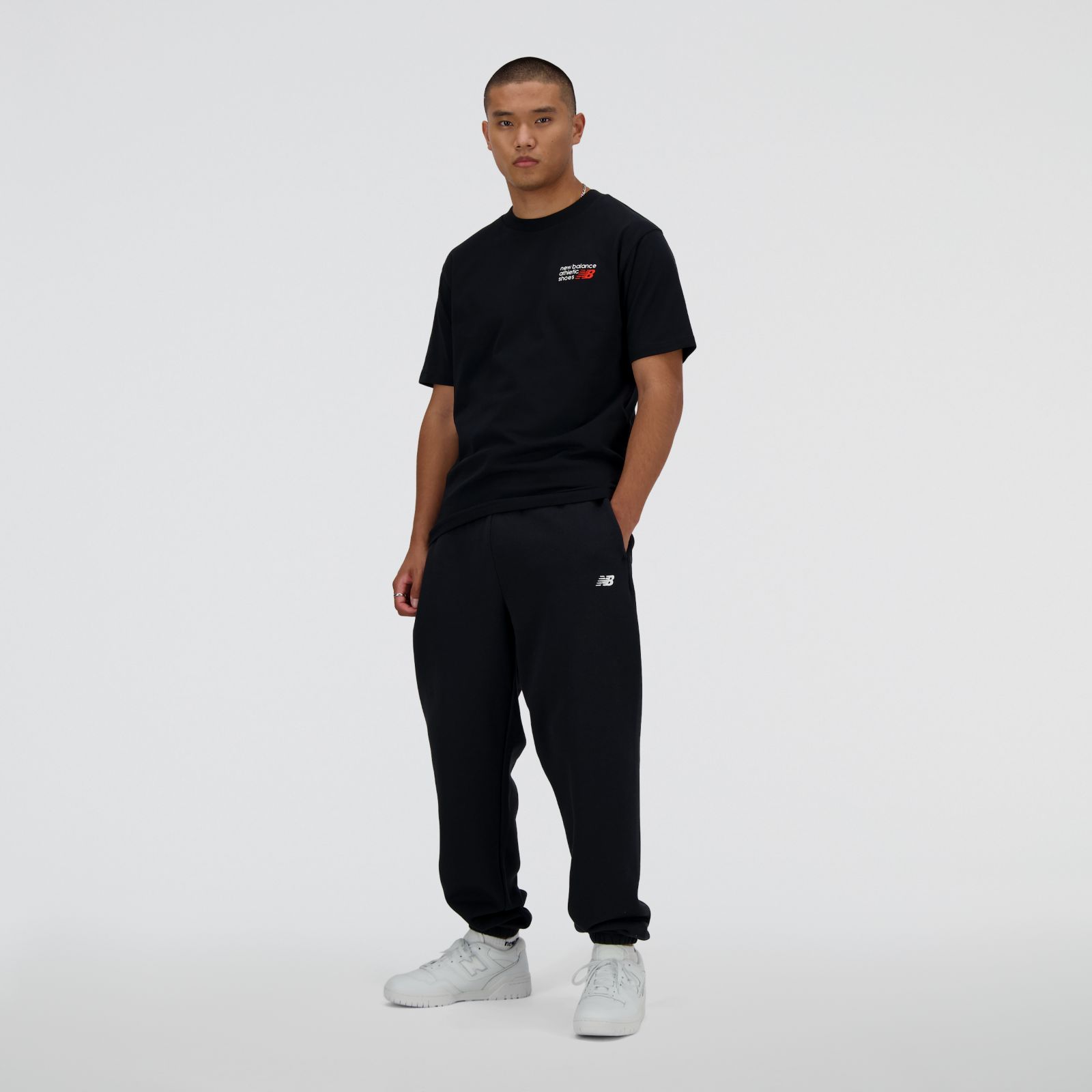 Ngawang usa talle M y mide 187cm |Pecho 100.3cm| Cintura 83.8cm |Cadera 101.6cm