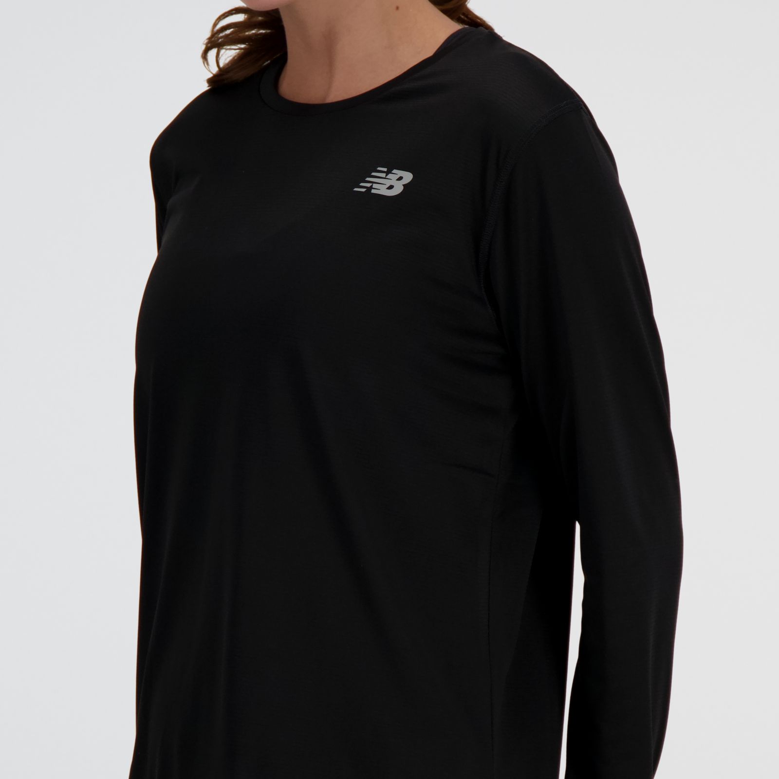 Tess usa talla S y mide 174cm |Pecho 80cm |Cintura 65.5cm |Cadera 88cm