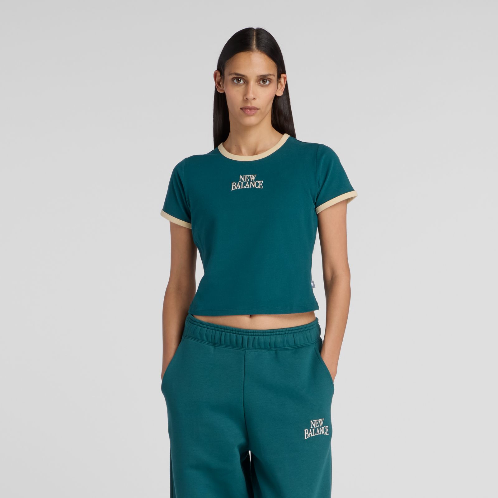 New Balance Remera Trackside Ringer T-Shirt WT61Y33, Medusa Green/Sea Salt, swatch