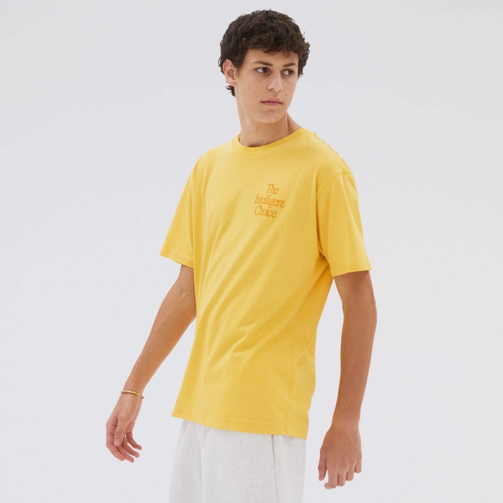 Remera hombre New Balance Athletics MT23502