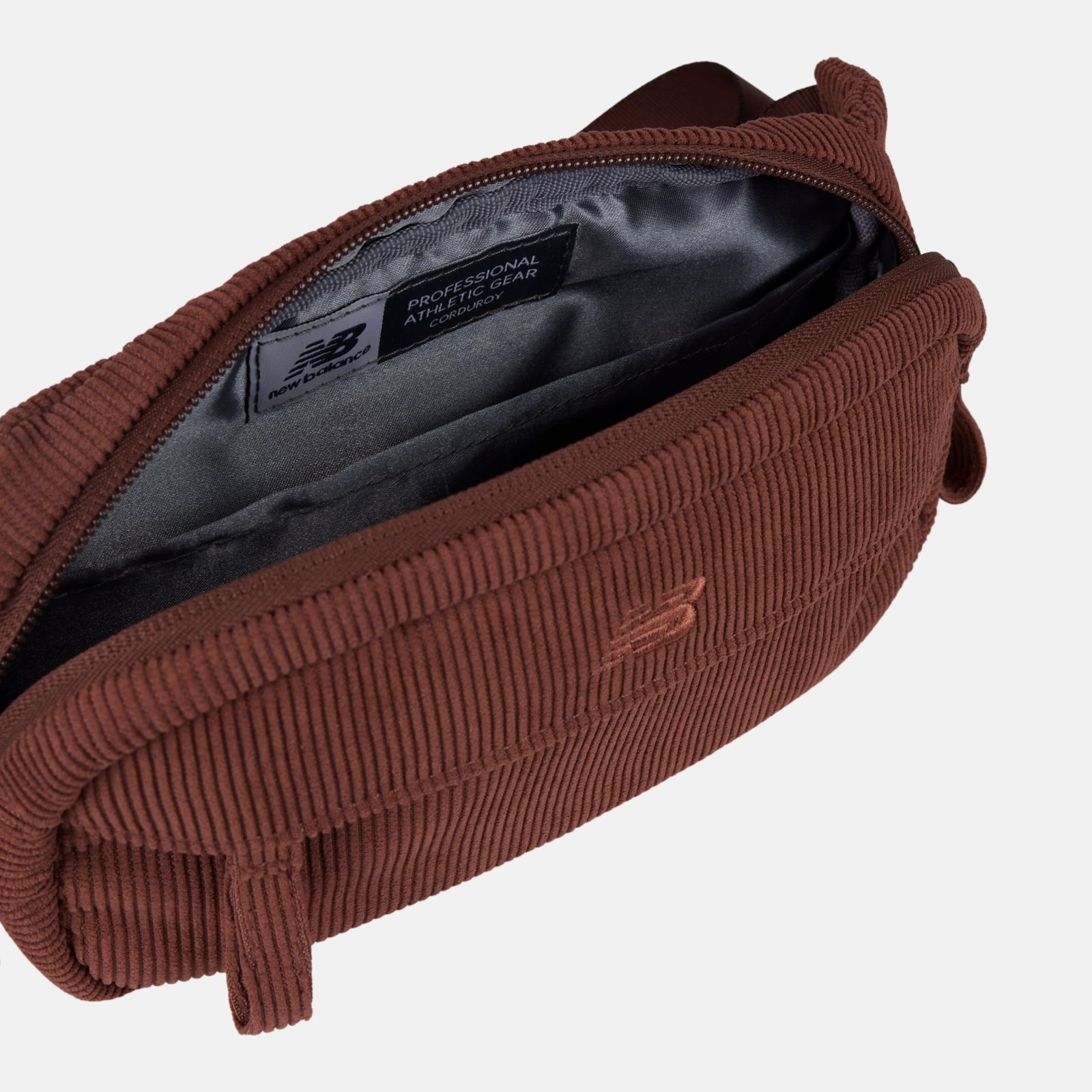 New Balance LAB23171ROK CORDUROY WAIST BAG, Rich oak, large