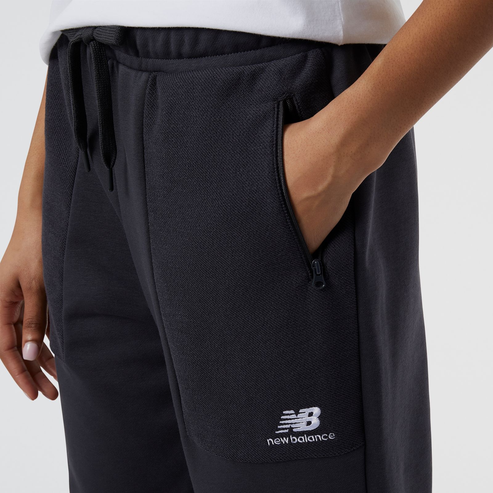 New Balance WP23500PHM NB Athletics Sweatp, Black, large