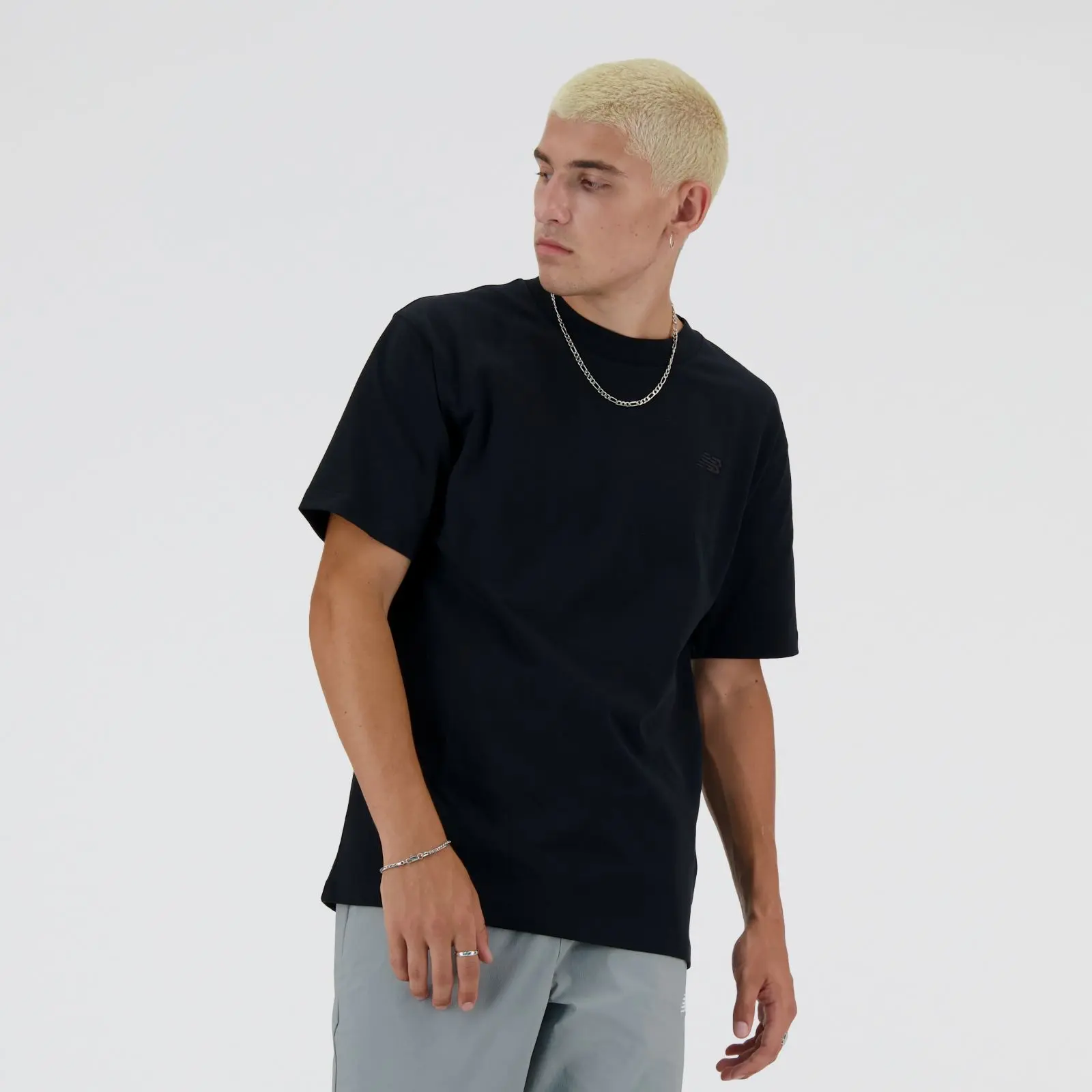 New Balance Remera Athletics Cotton T-Shirt MTA41533, Black, swatch