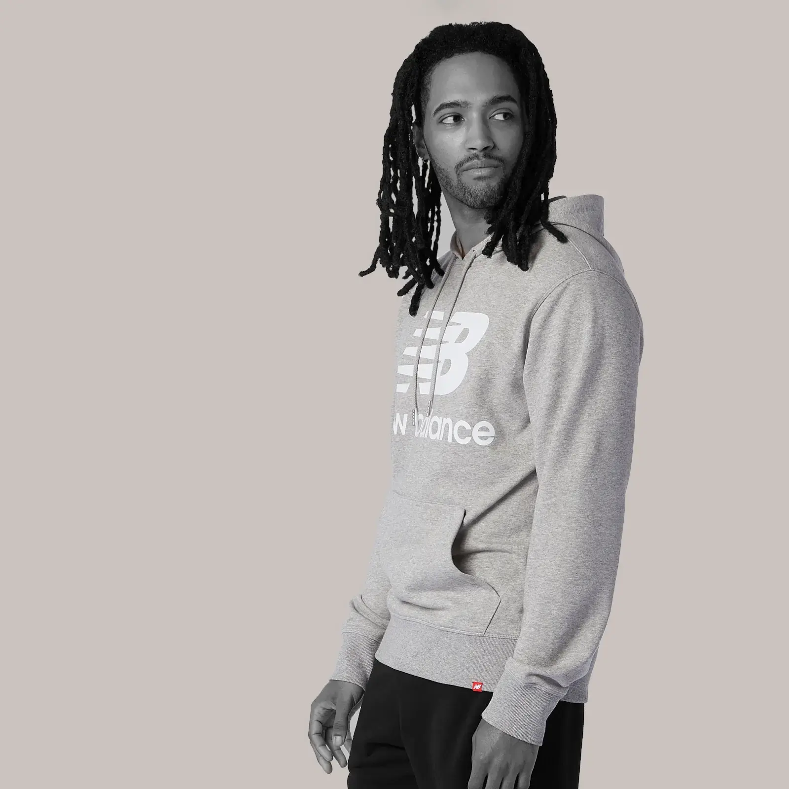 Buzo  Essentials Pullover MT03558