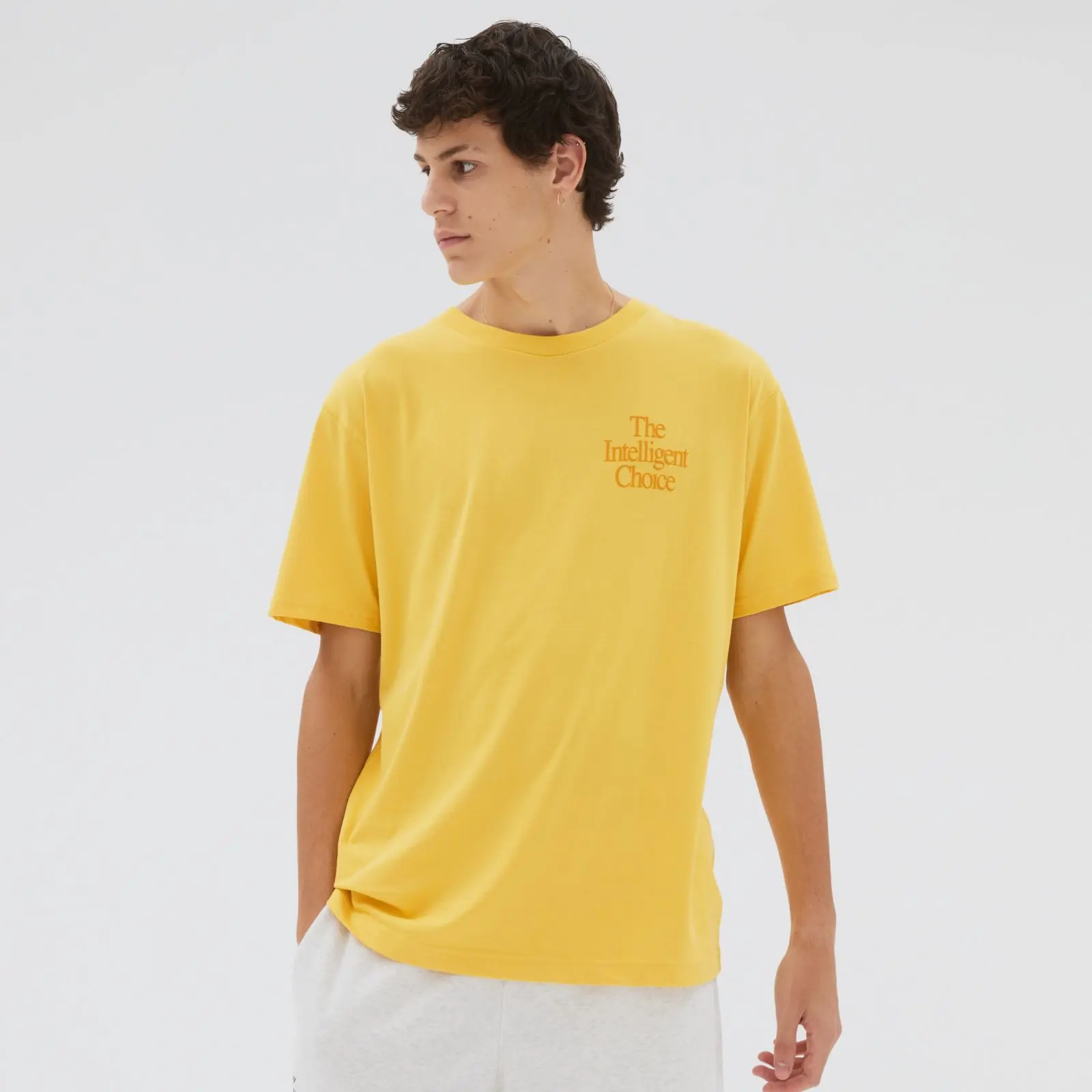 Remera Athletics Intelligent Choice MT23502