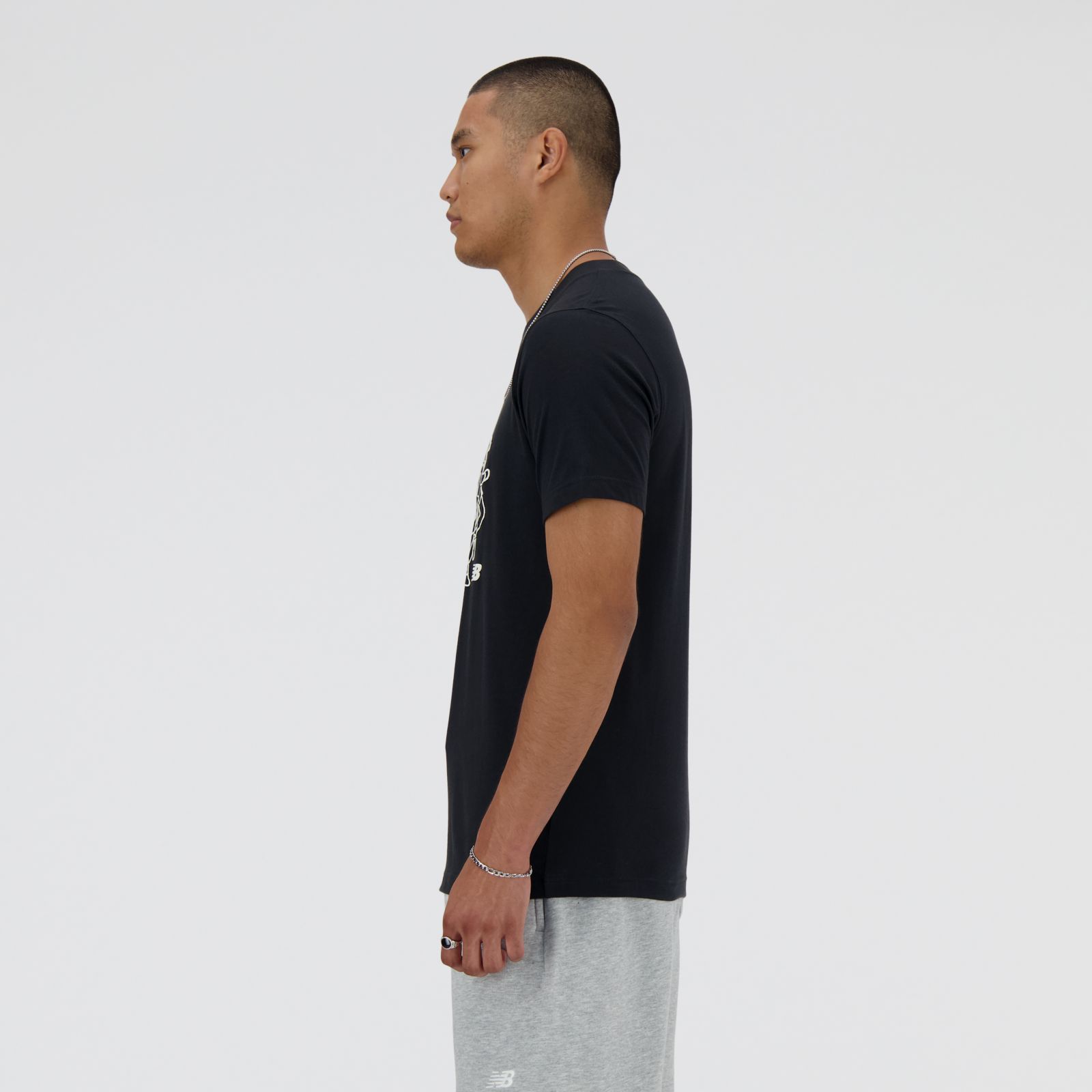 Ngawang usa talle M y mide 187cm |Pecho 100.3cm| Cintura 83.8cm |Cadera 101.6cm