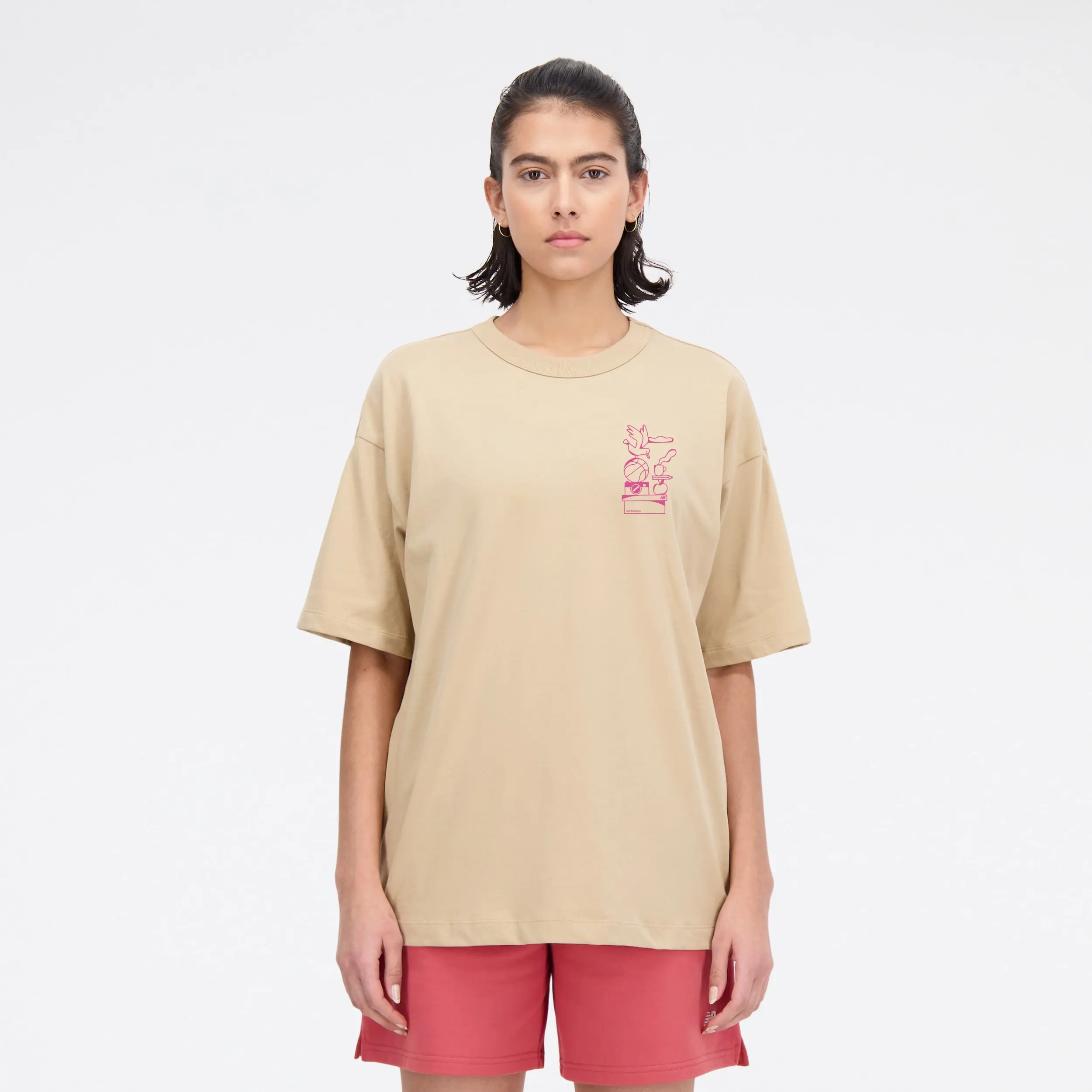 New Balance Remera Athletics Aron Leah Stack AWT33565, beige, swatch