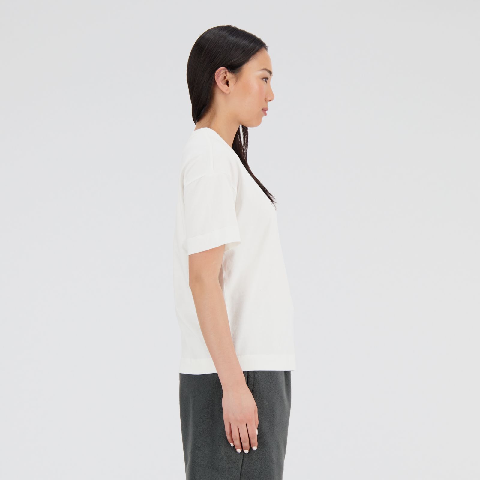 Jillian usa talle S y mide 173cm | Pecho: 85cm | Cintura: 67.5cm | Cadera: 95.25cm