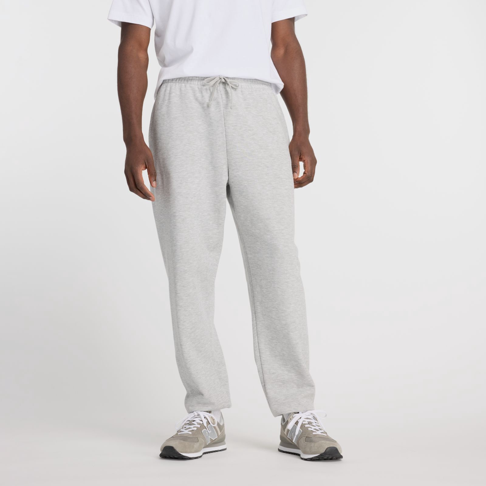 New Balance Pantal&oacute;n Sport Essentials French Terry Jogger MPA41519, light grey, swatch